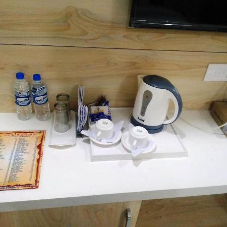 Hotel Ss Grand Lucknow Luaran gambar