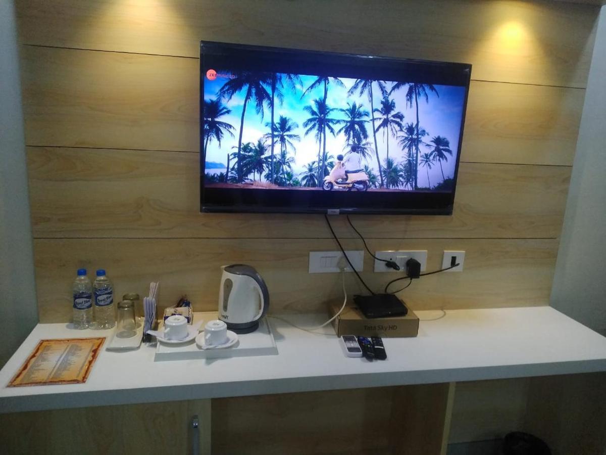 Hotel Ss Grand Lucknow Luaran gambar
