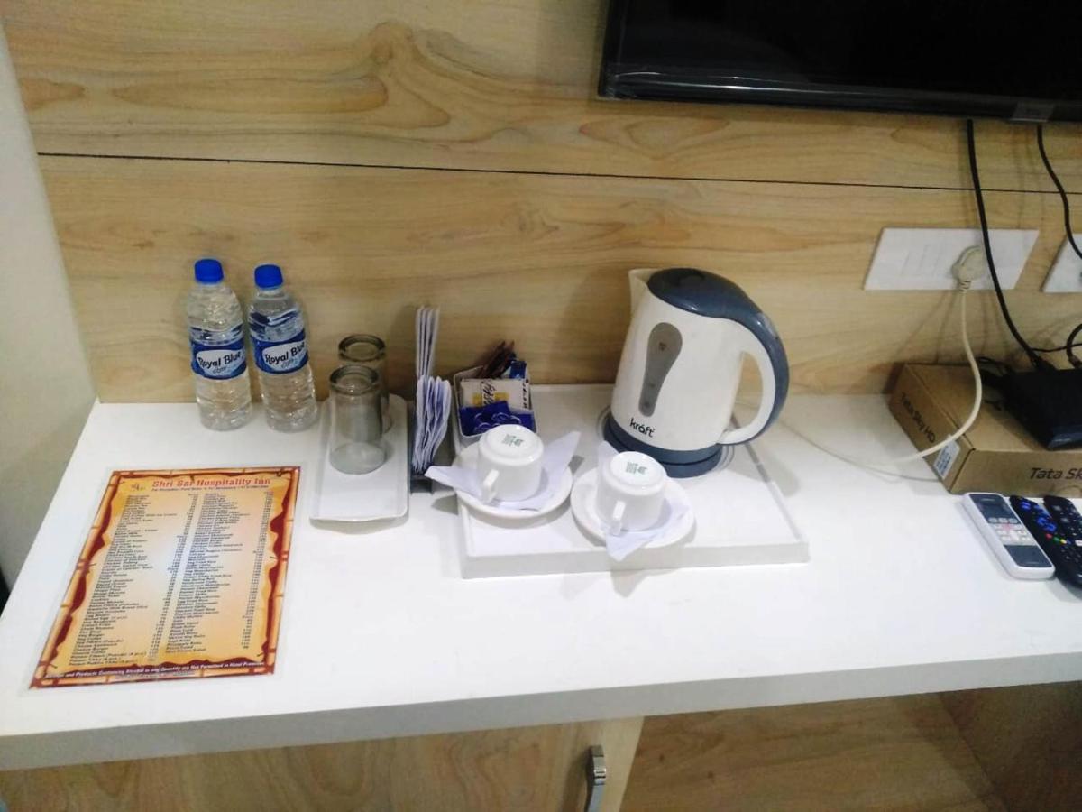 Hotel Ss Grand Lucknow Luaran gambar