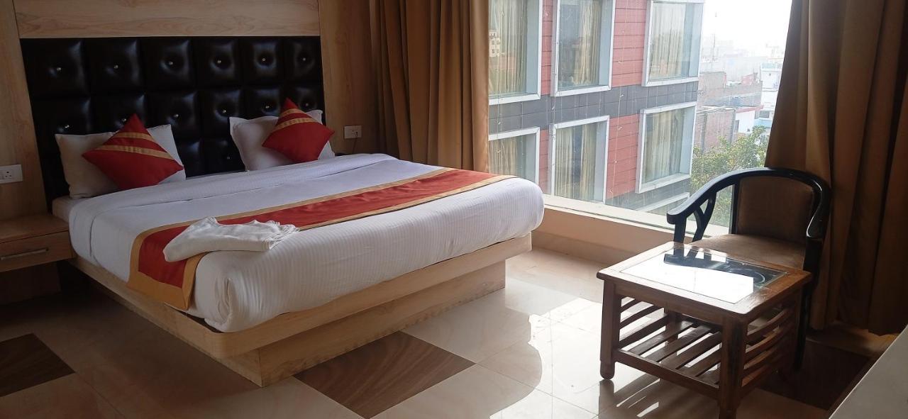 Hotel Ss Grand Lucknow Luaran gambar